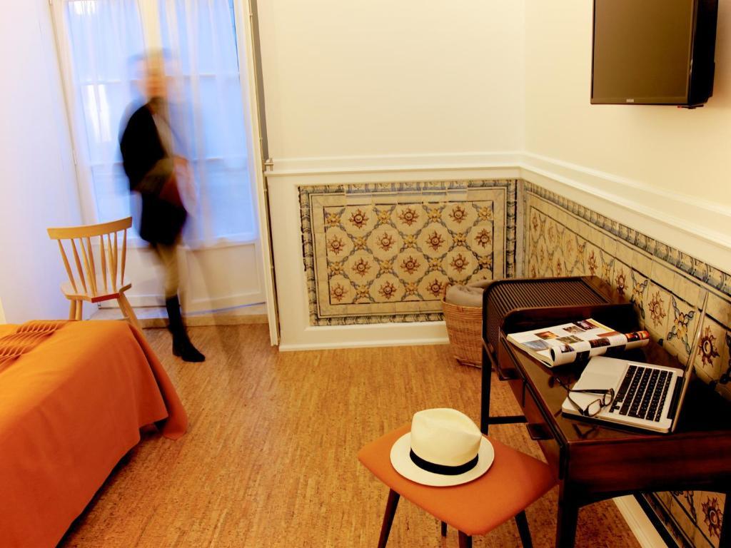 Hall Chiado Lisbon Bilik gambar